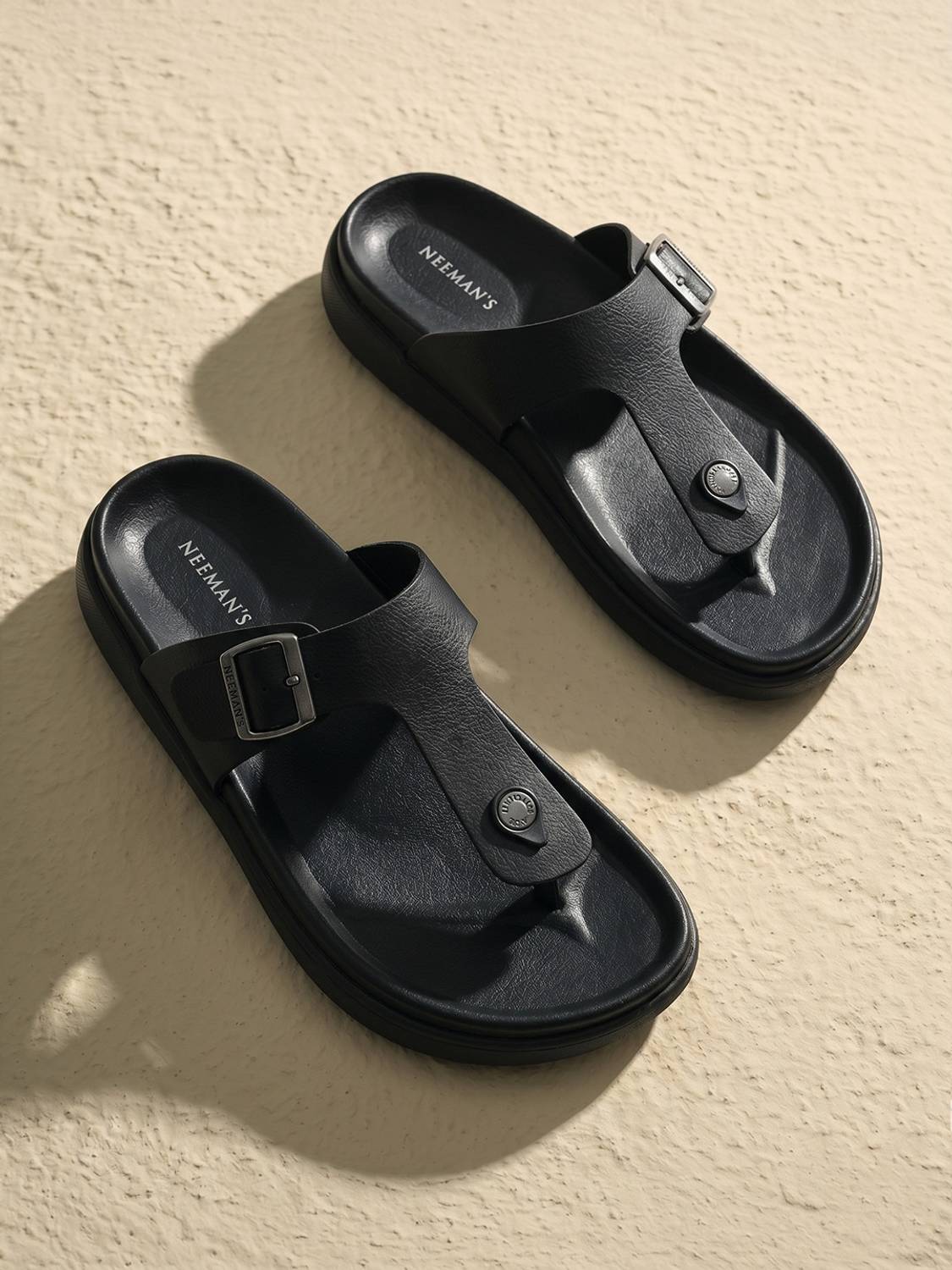 Neemans Men Black Sandals - Image 1