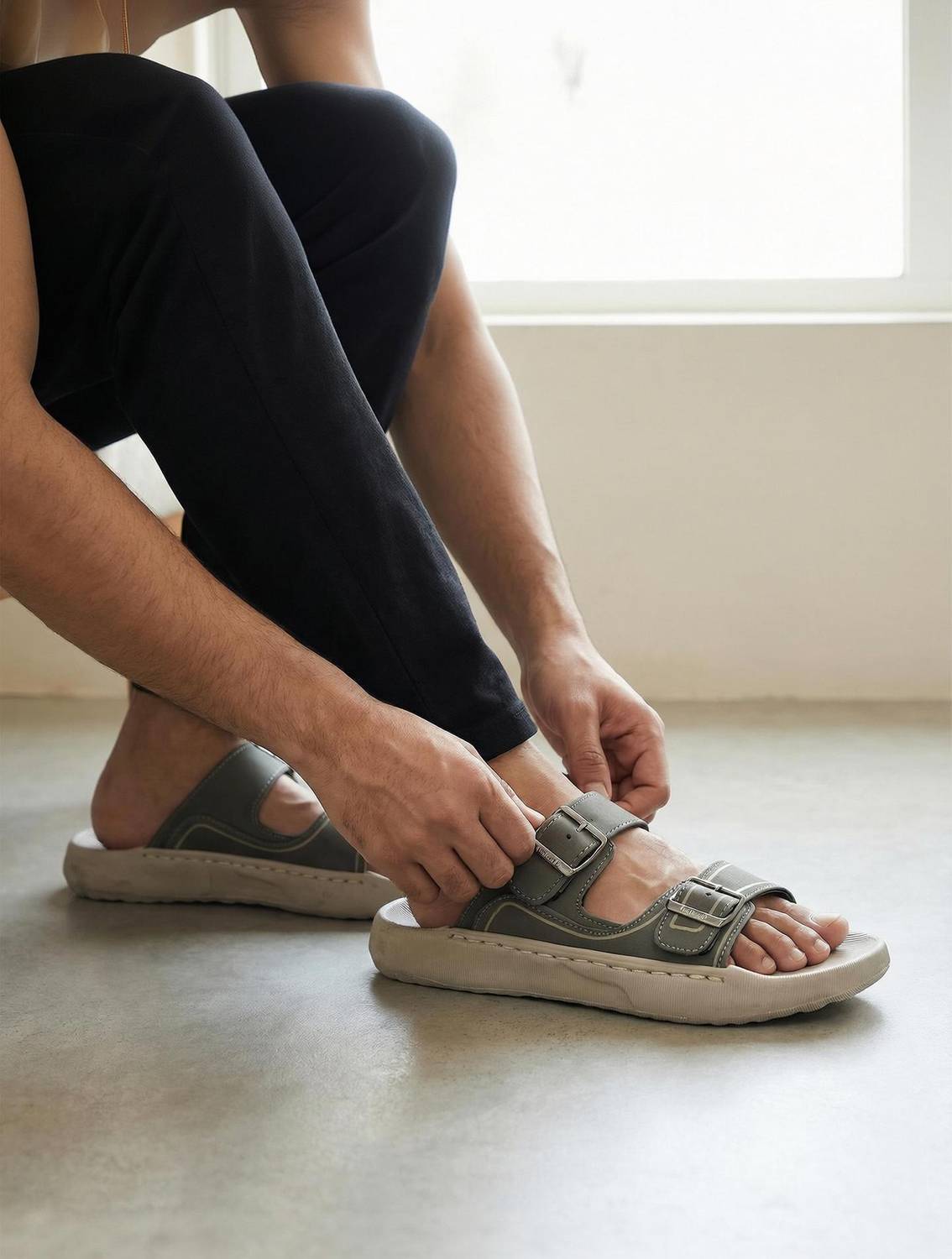 WALKAROO Men Casual Green Footwear