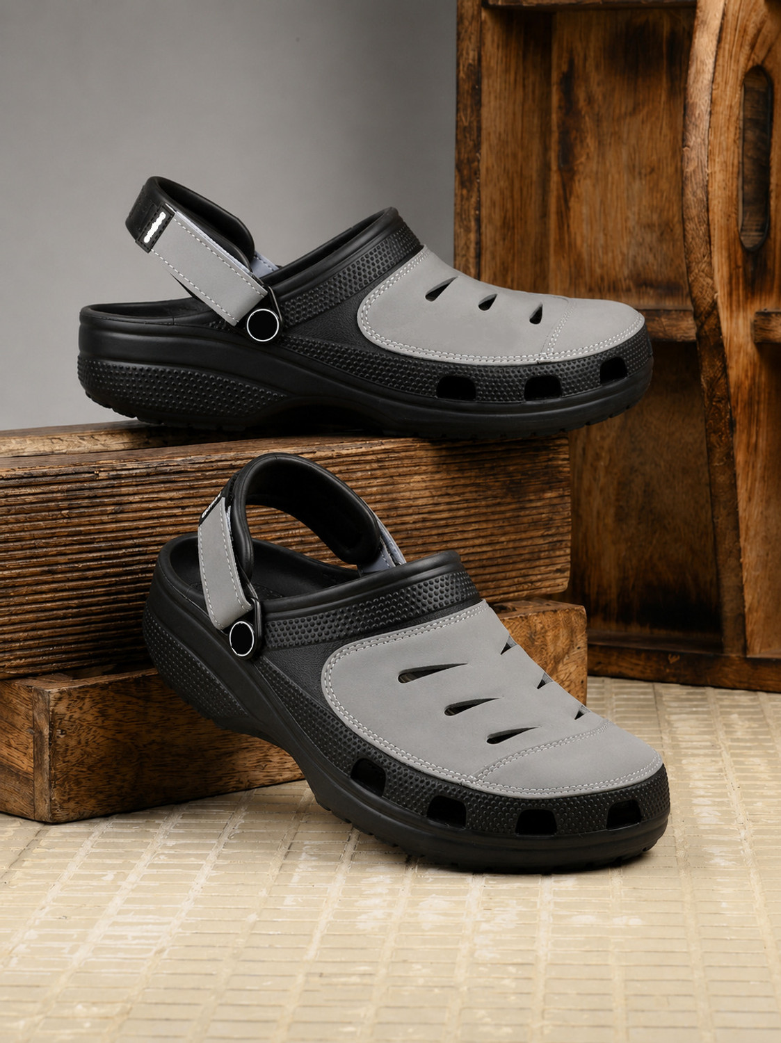 Image of CABANARETAIL Men Clogs