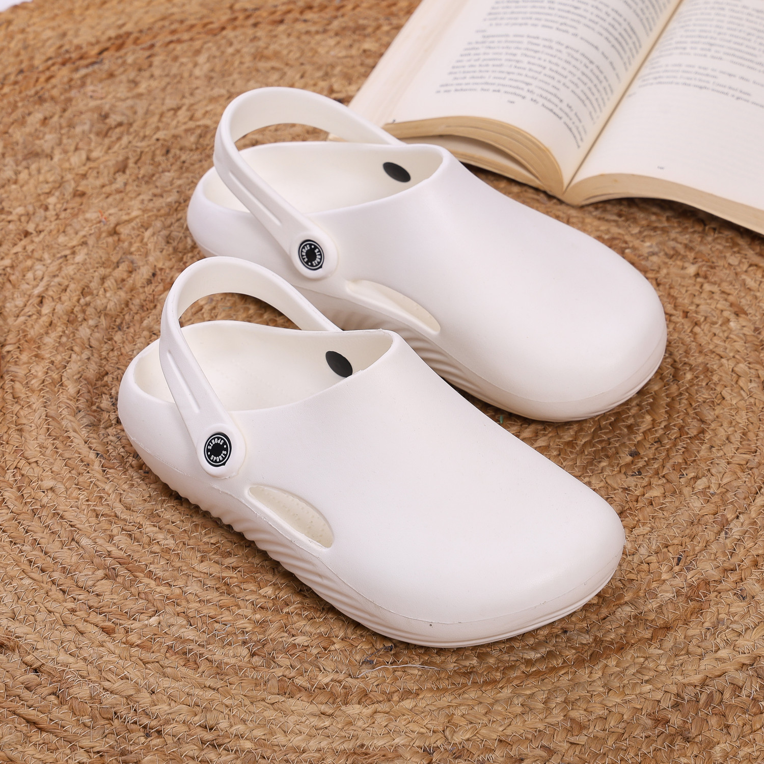 Image of STYLE HEIGHT Men Sandal (White, 7)