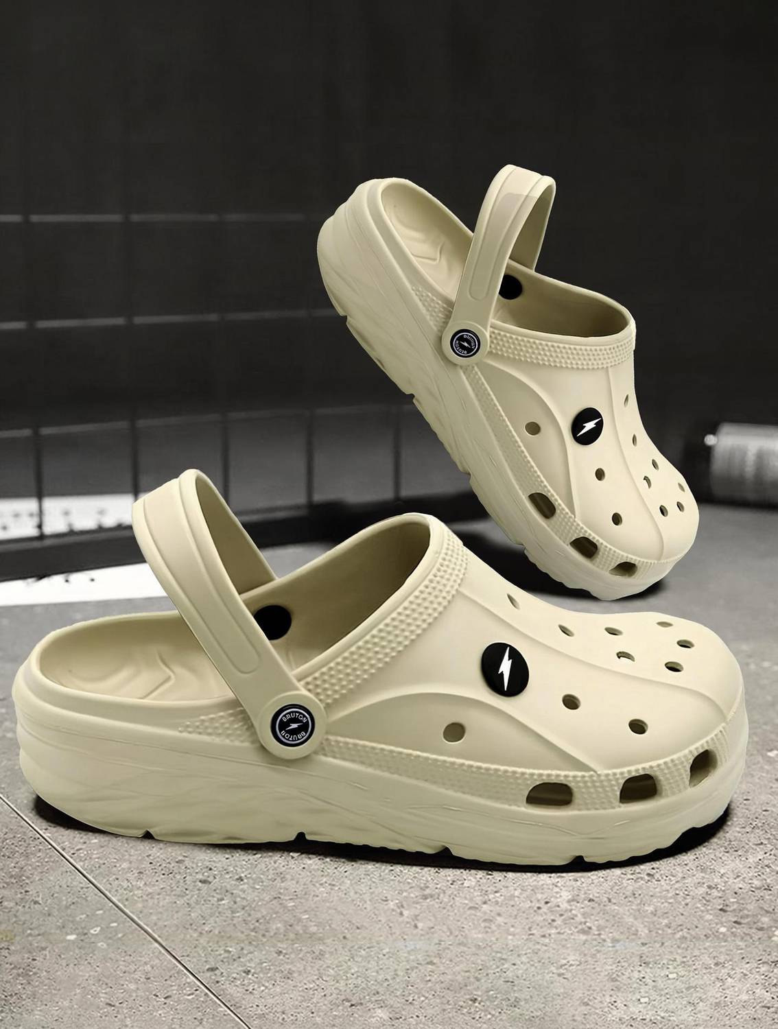 BRUTON Men Clogs White