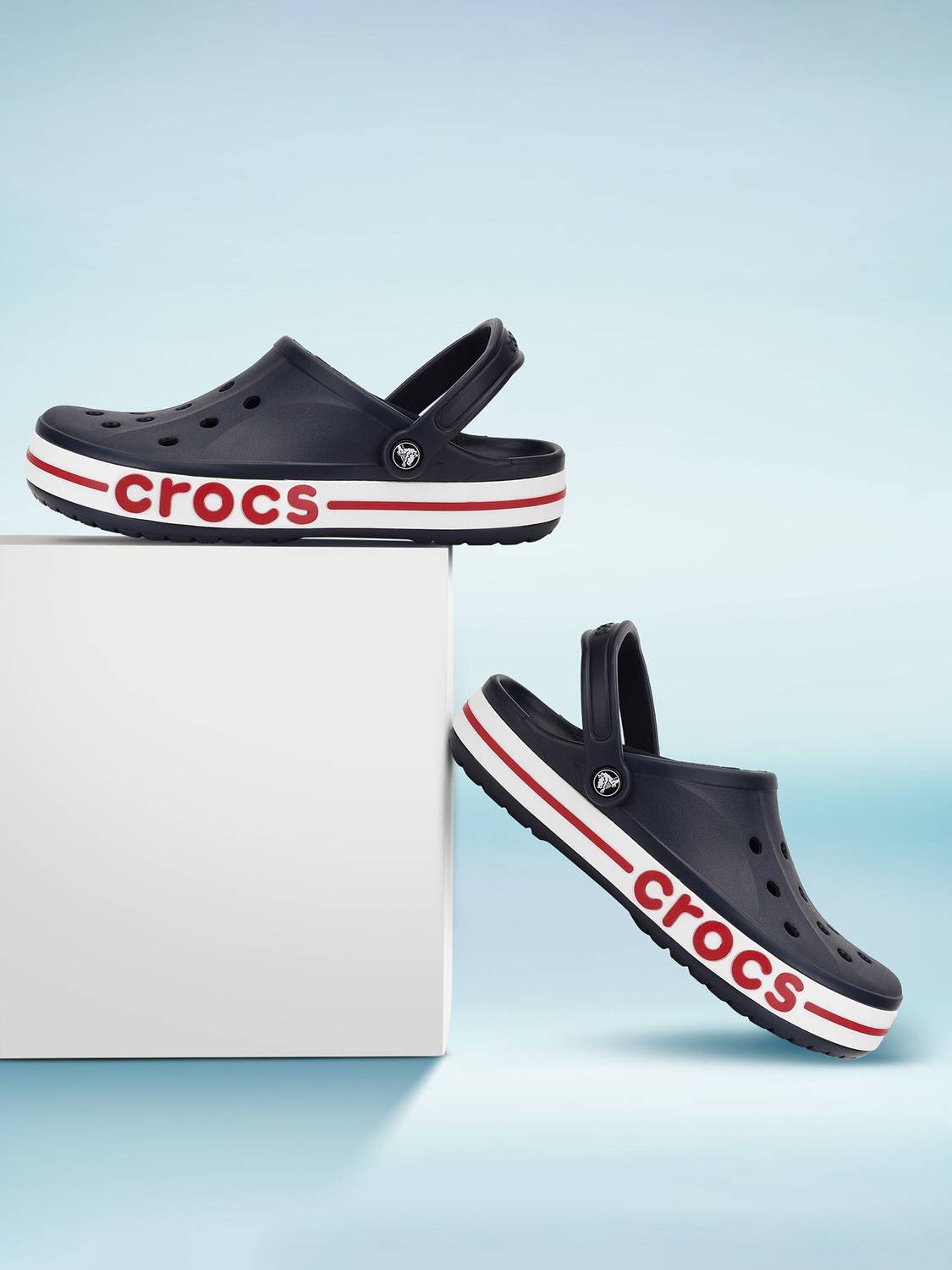 CROCS Bayaband Unisex Blue Clogs - Image 2