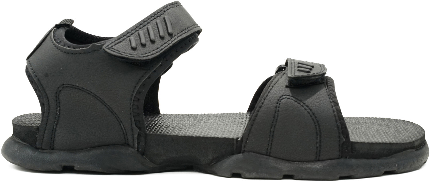 Image of asian Men Sports Sandals