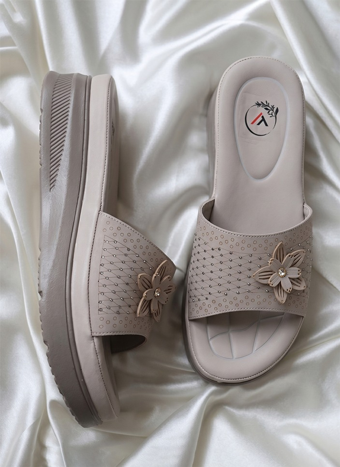 Image of ALBERTO TORRESI Women Sandals