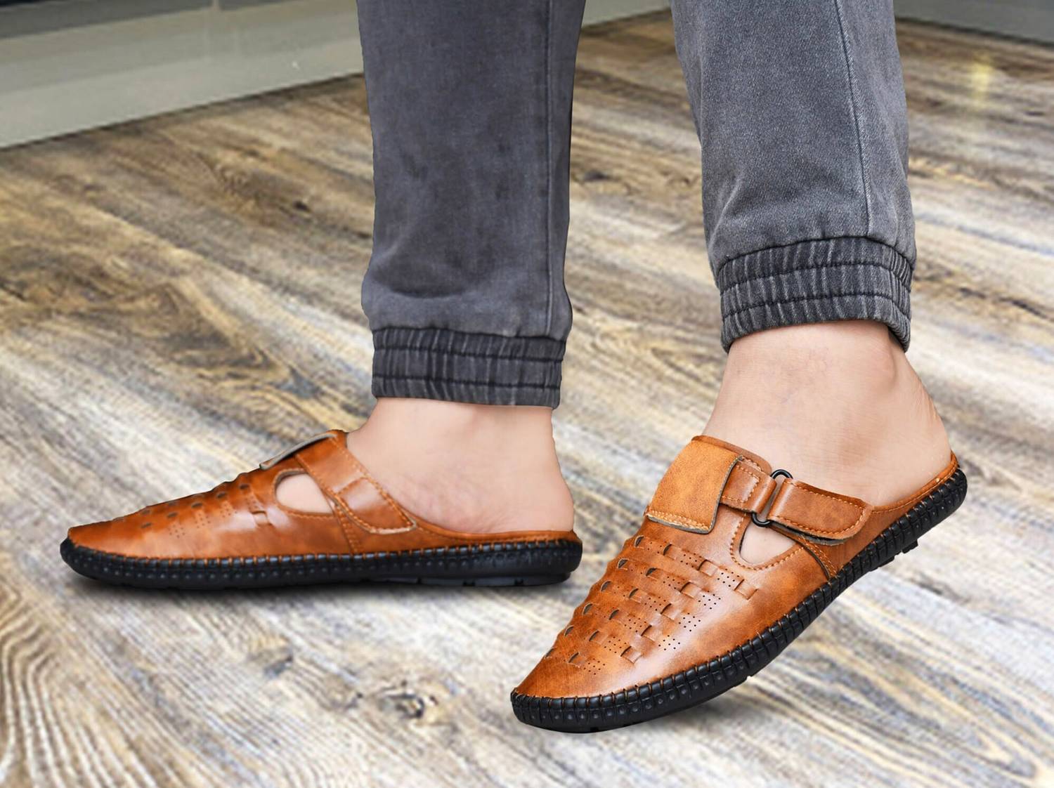 WUGATTI Men Brown Sandals - Image 3