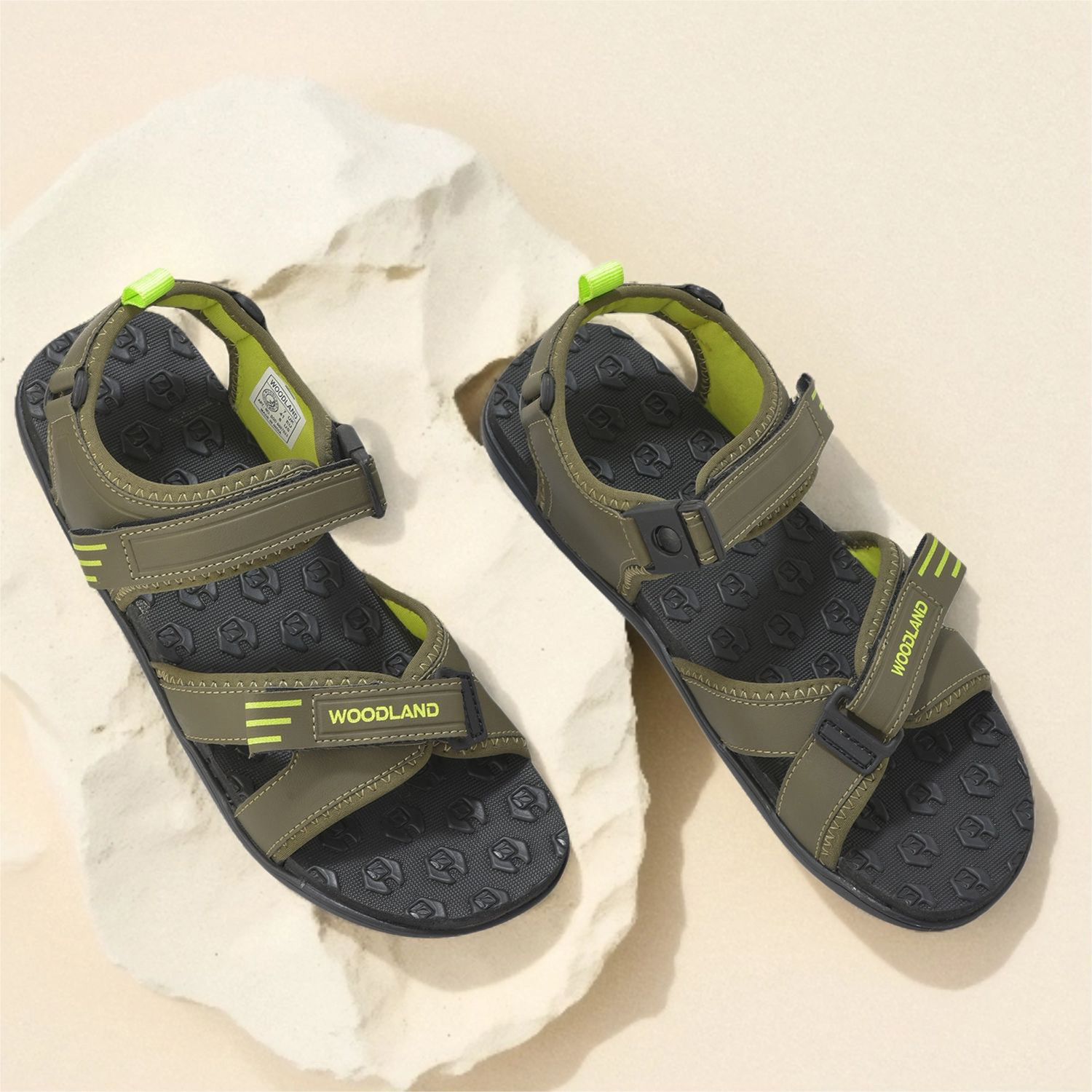 Image of WOODLAND Men Sandals