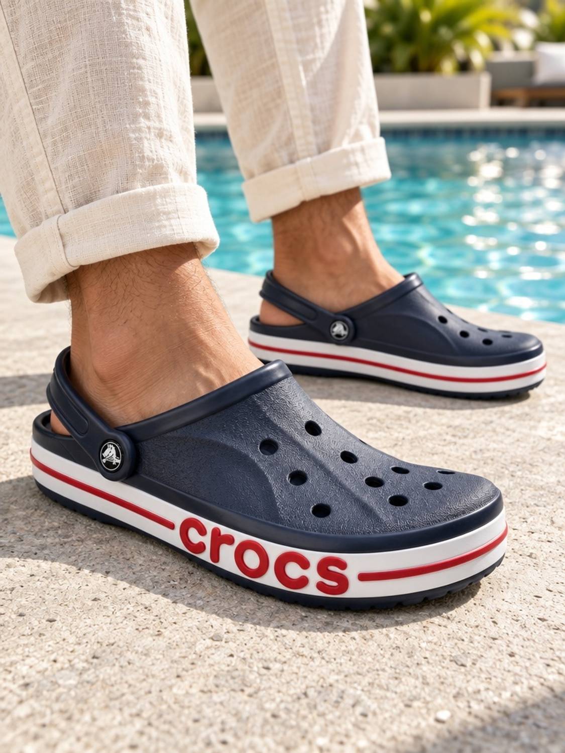 CROCS Bayaband Unisex Clogs