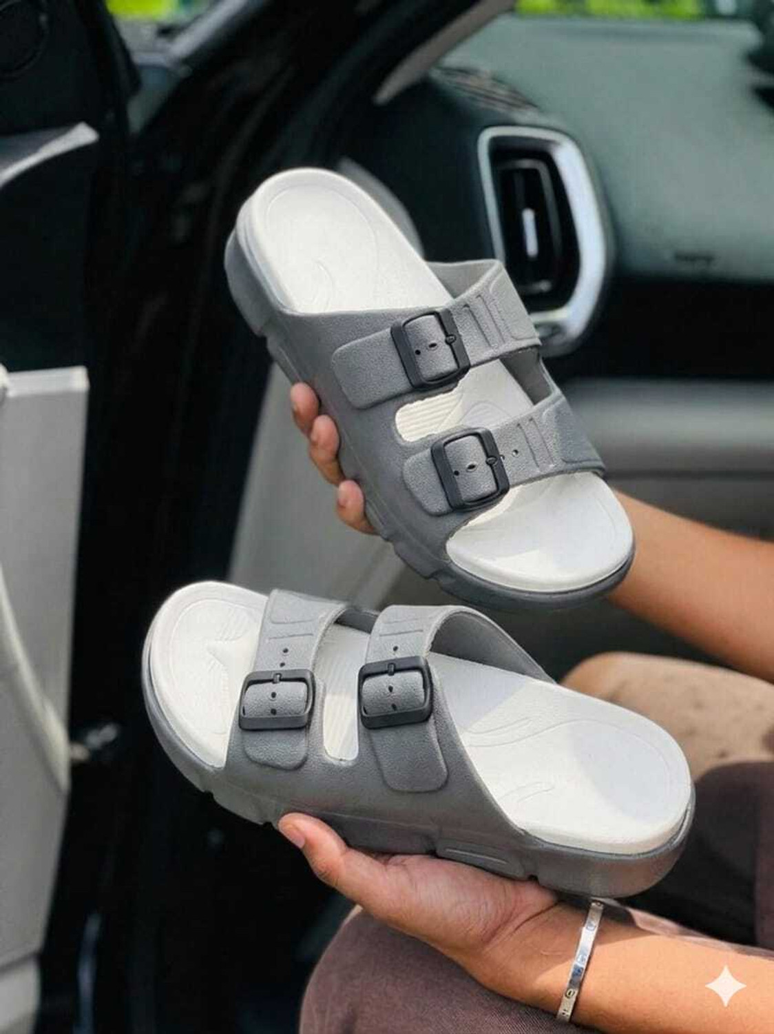 Image of WOWSER Men Sandals