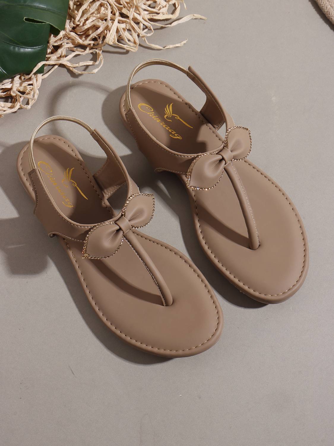 CHINRAAG Women Flats