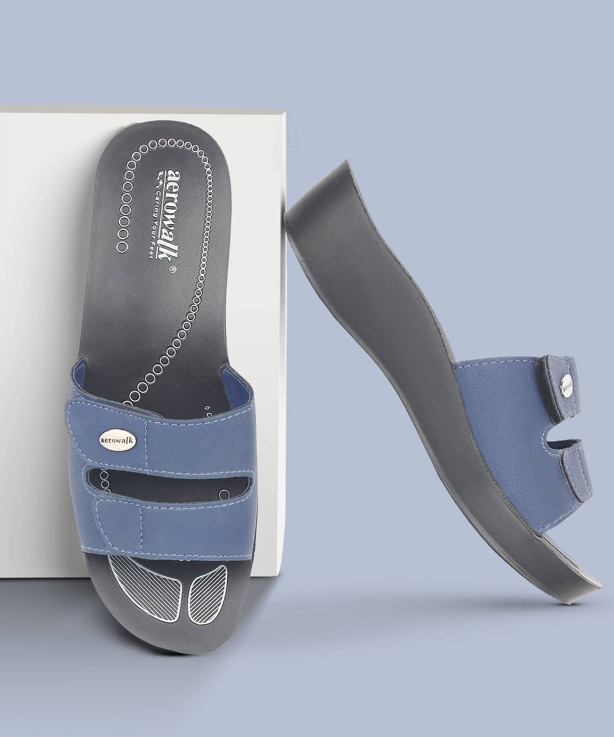 aerowalk Women Flats