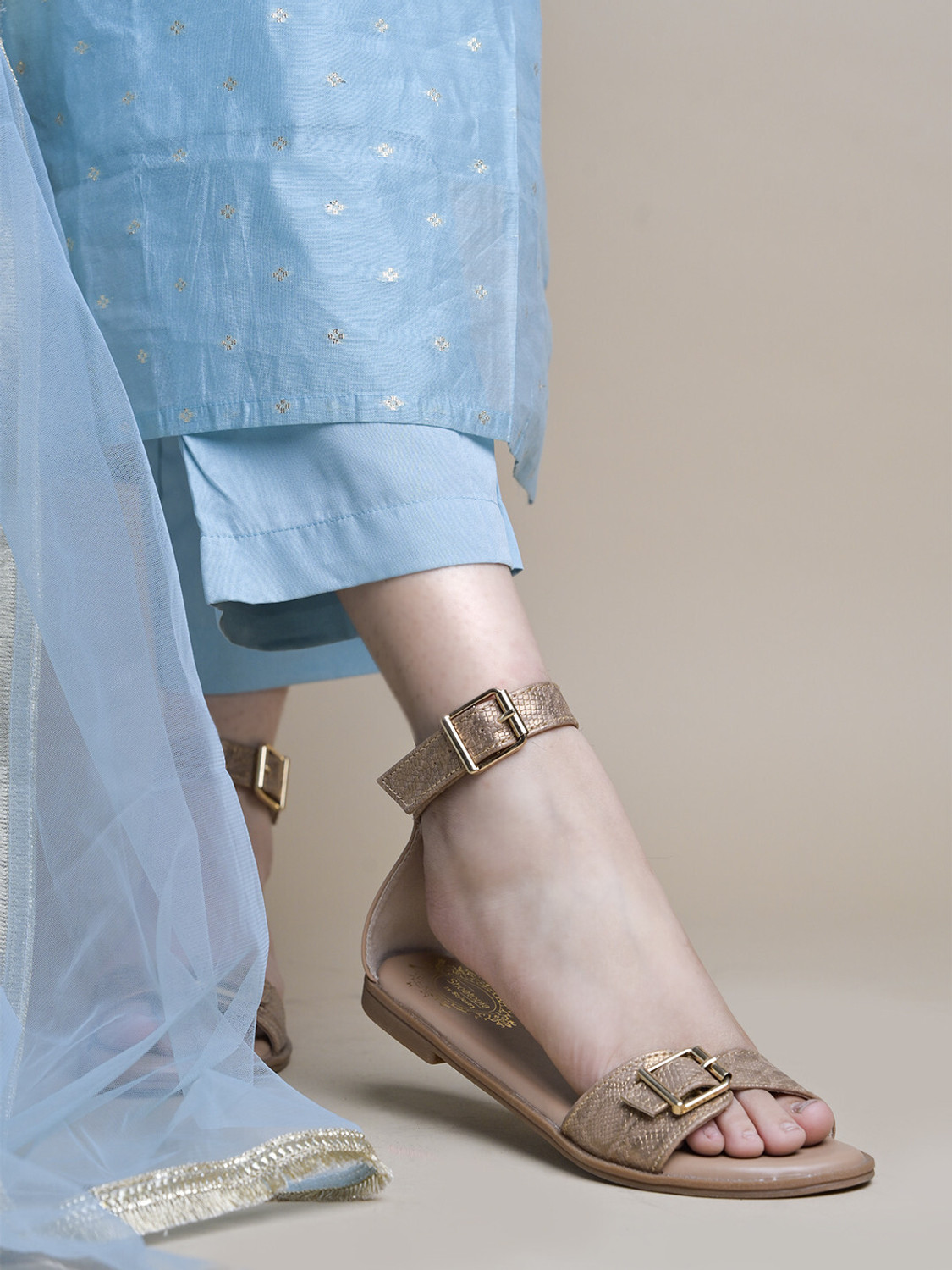 Image of SHOETOPIA Women Flats