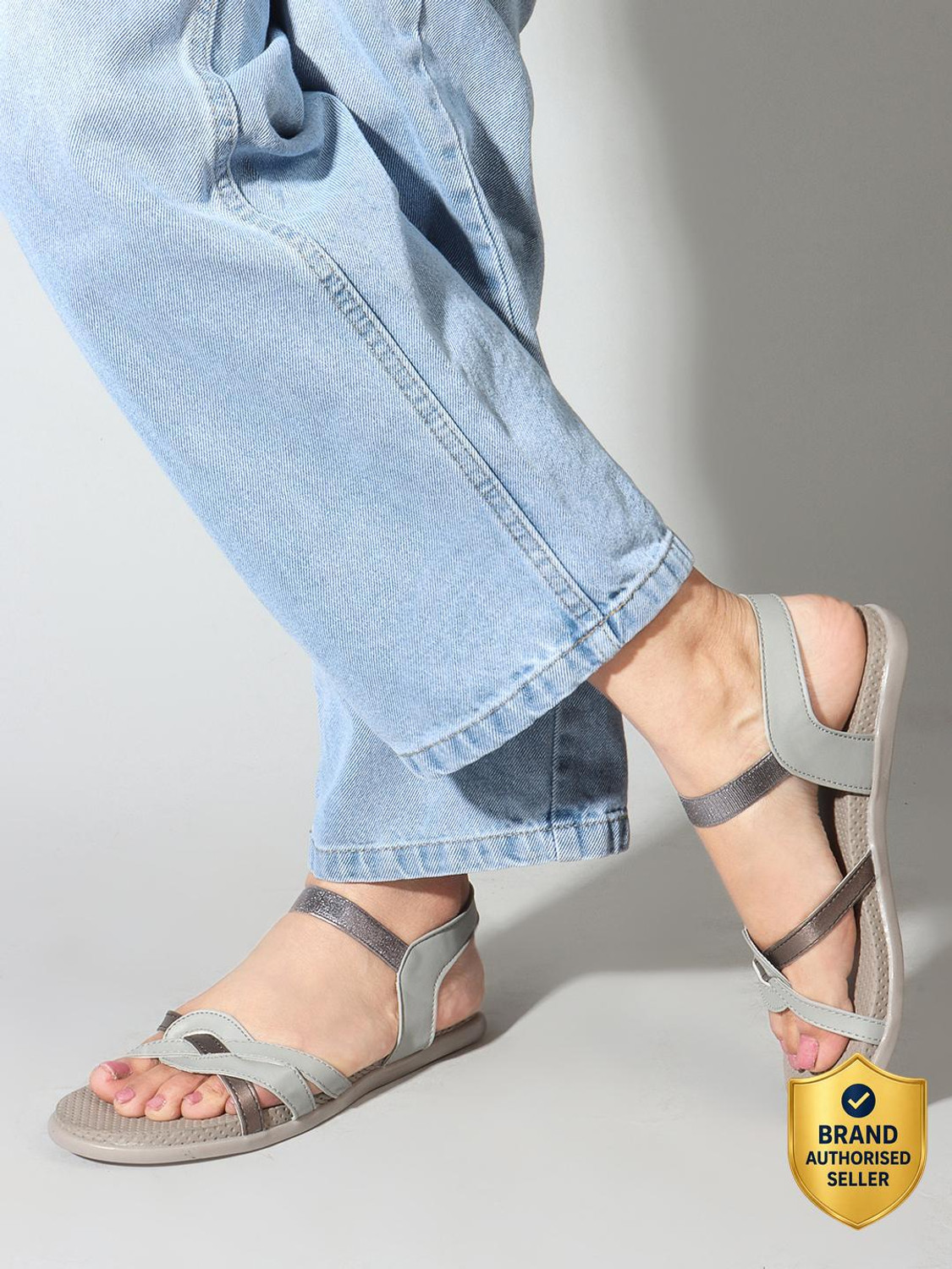 Image of CARLTON LONDON Women's Lightweight Comfort Sling Back Sandals Women Flats