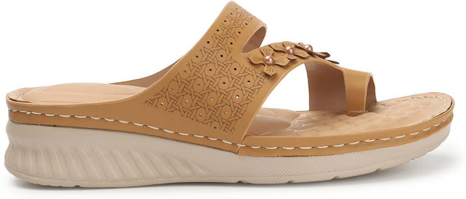 Image of XE Looks Women Wedges