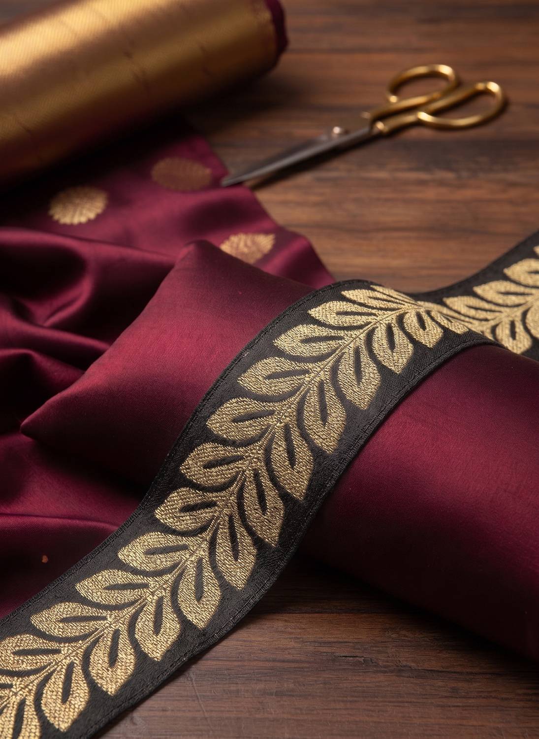 3Buddy Fashion Saree Fall Leaf Lace Saree Falls