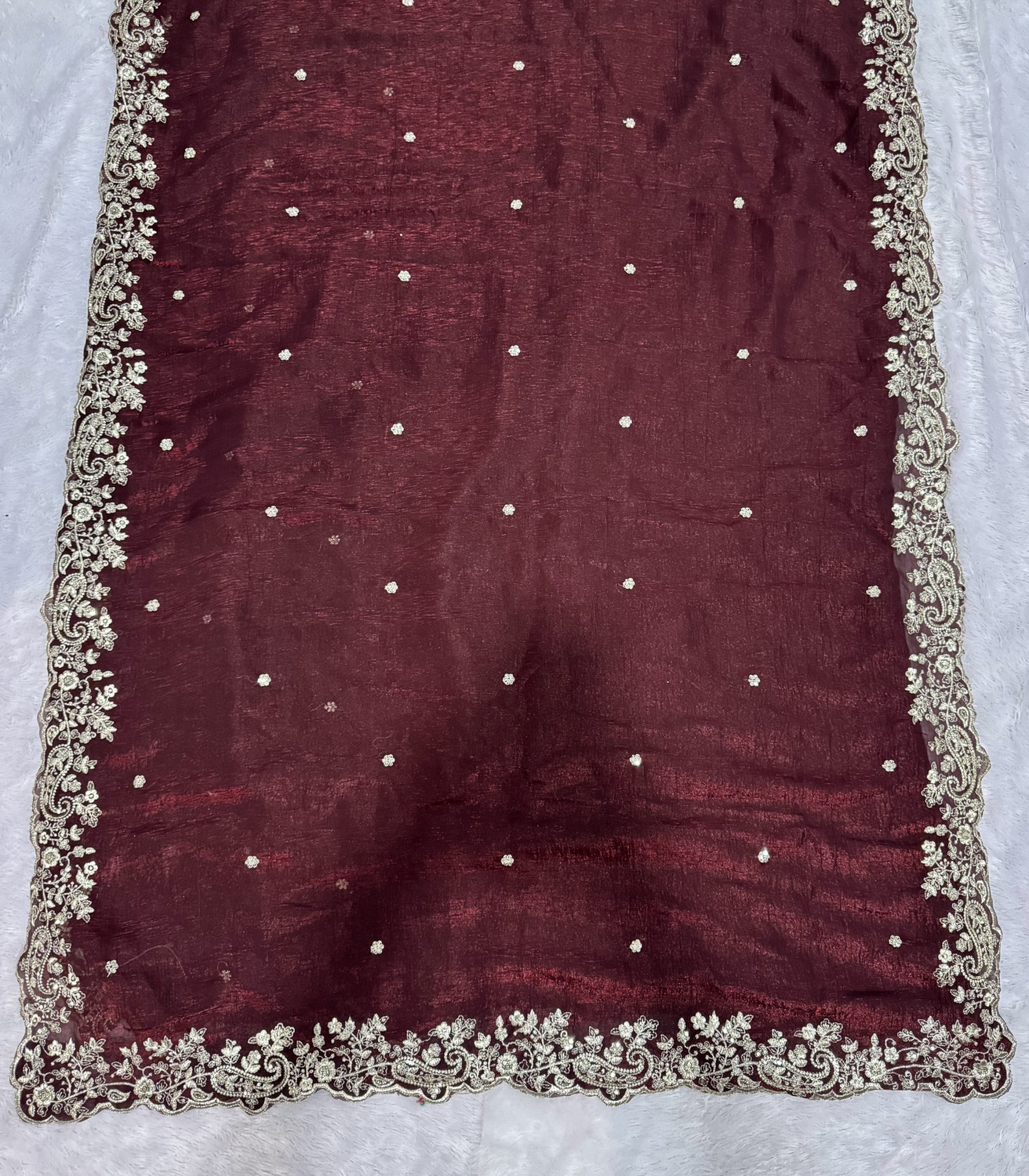 Image of VIVAI CREATION Embroidered Berhampuri Silk Blend Saree
