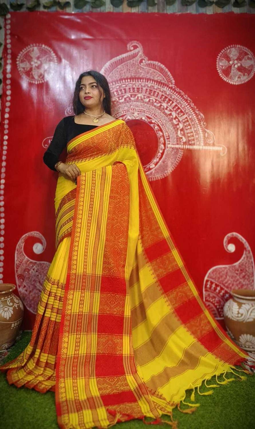 womensari Self Design Handloom Pure Cotton Saree