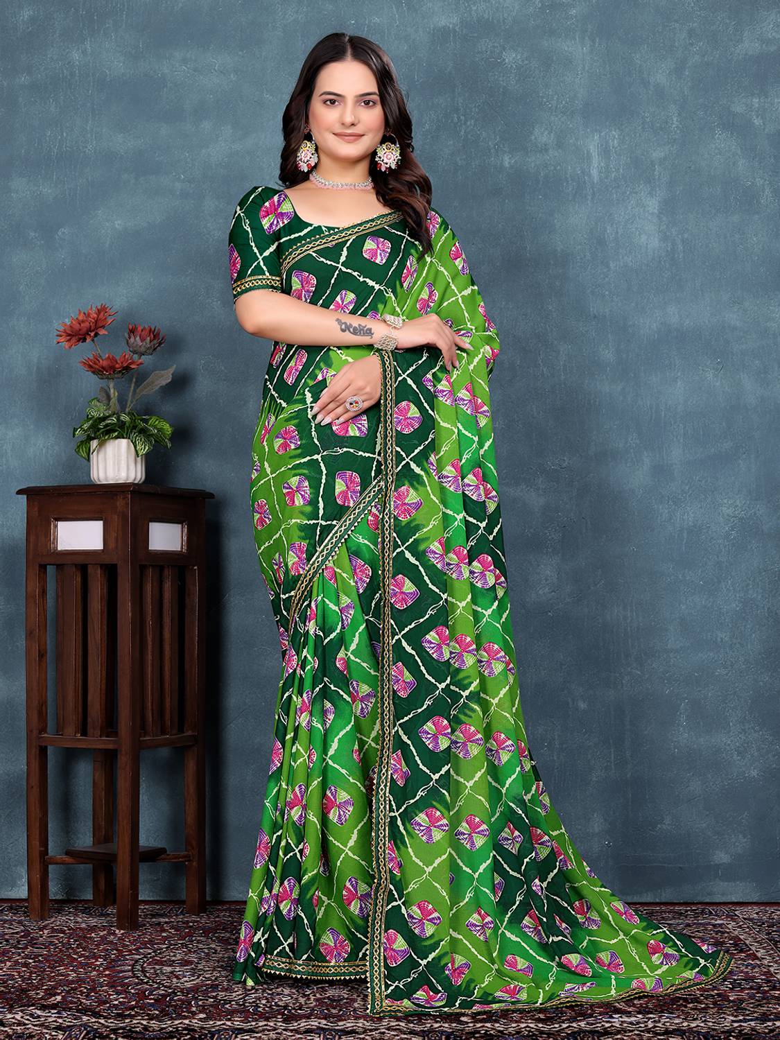 Kanooda Prints Printed Bandhani Georgette Saree (Green)