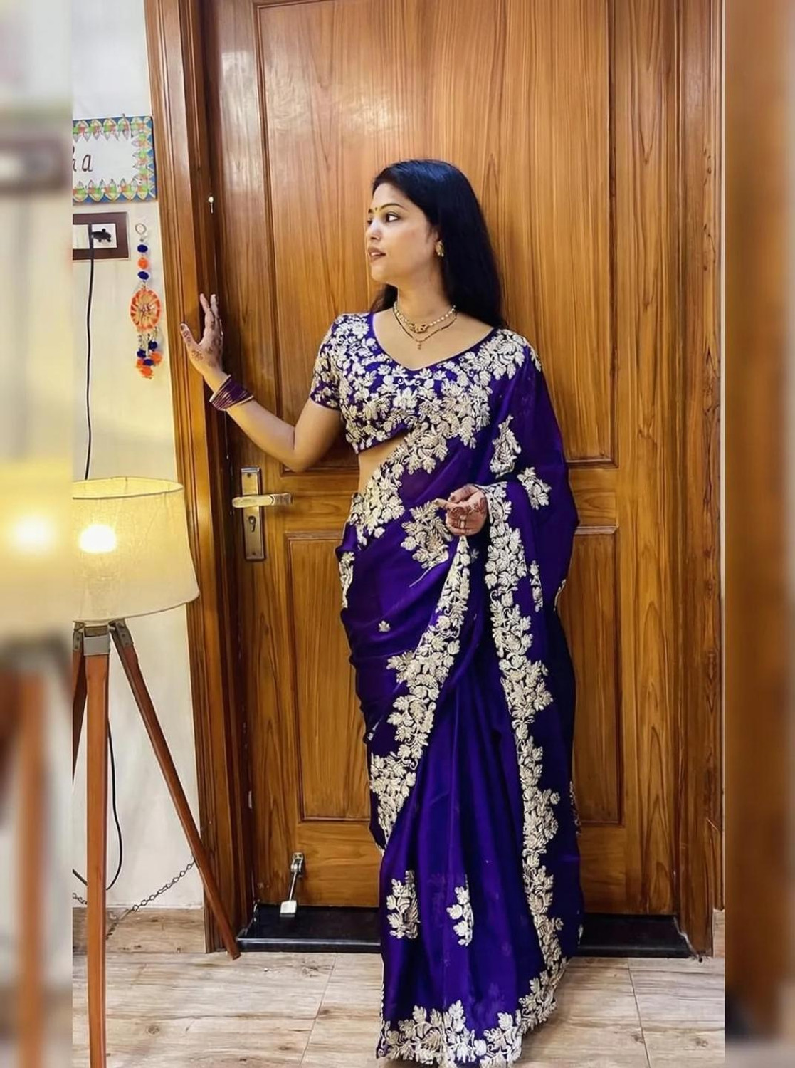 Image of sadika Embroidered Bollywood Silk Blend Saree