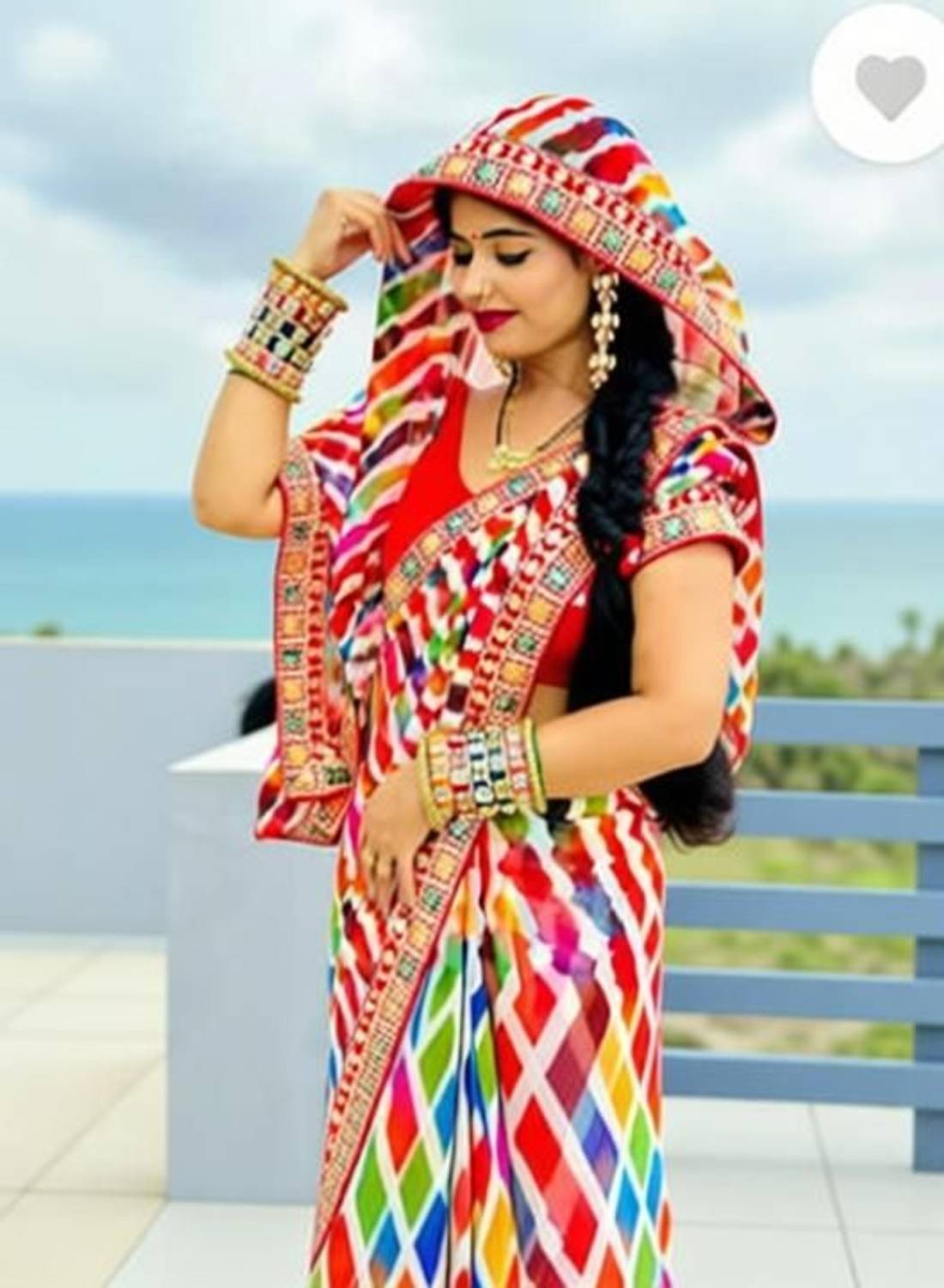 Salco Striped, Printed, Dyed, Embellished Bollywood Georgette Saree
