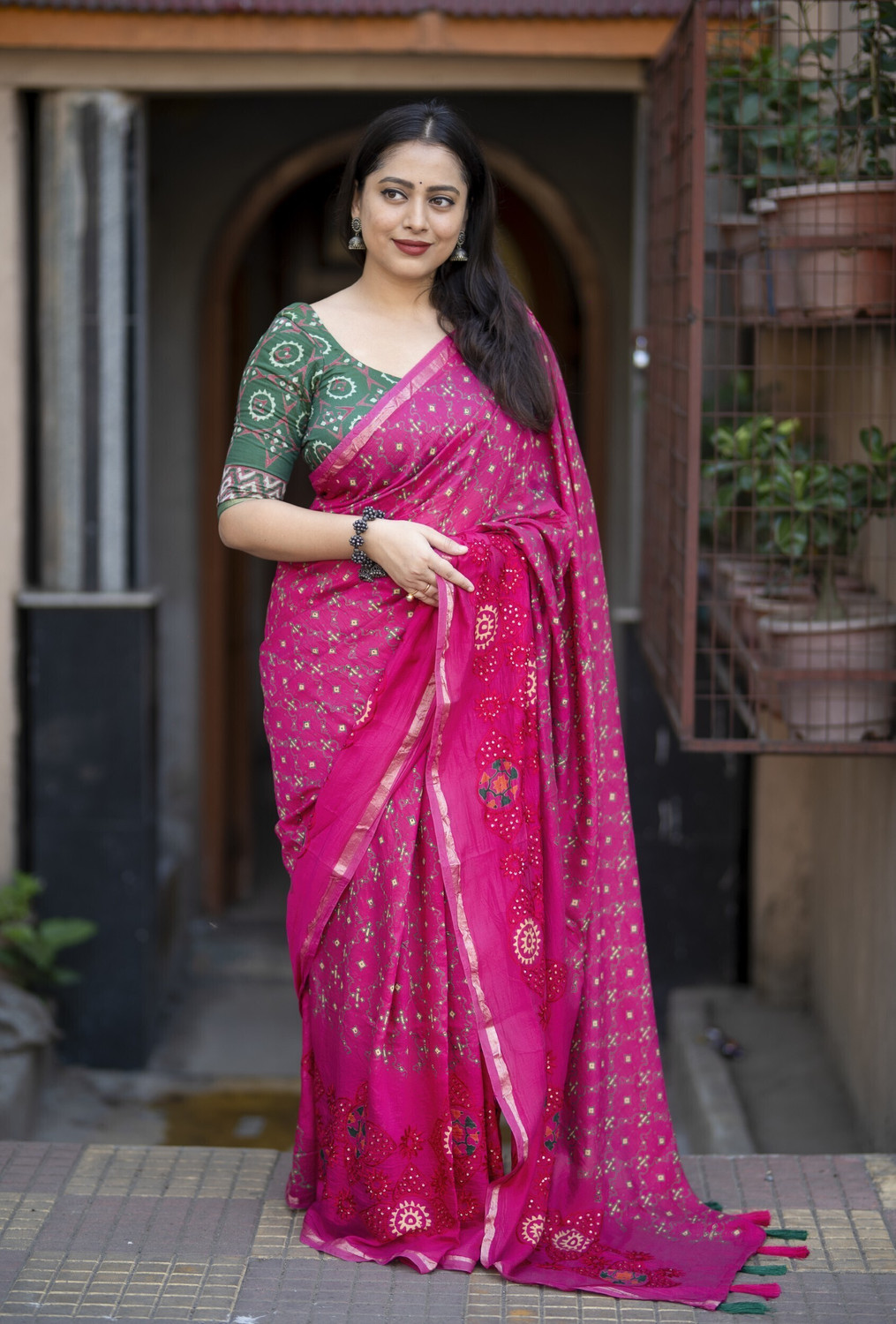 Image of Divastri Embroidered, Printed Bandhani Chanderi, Cotton Silk Saree (Pink)