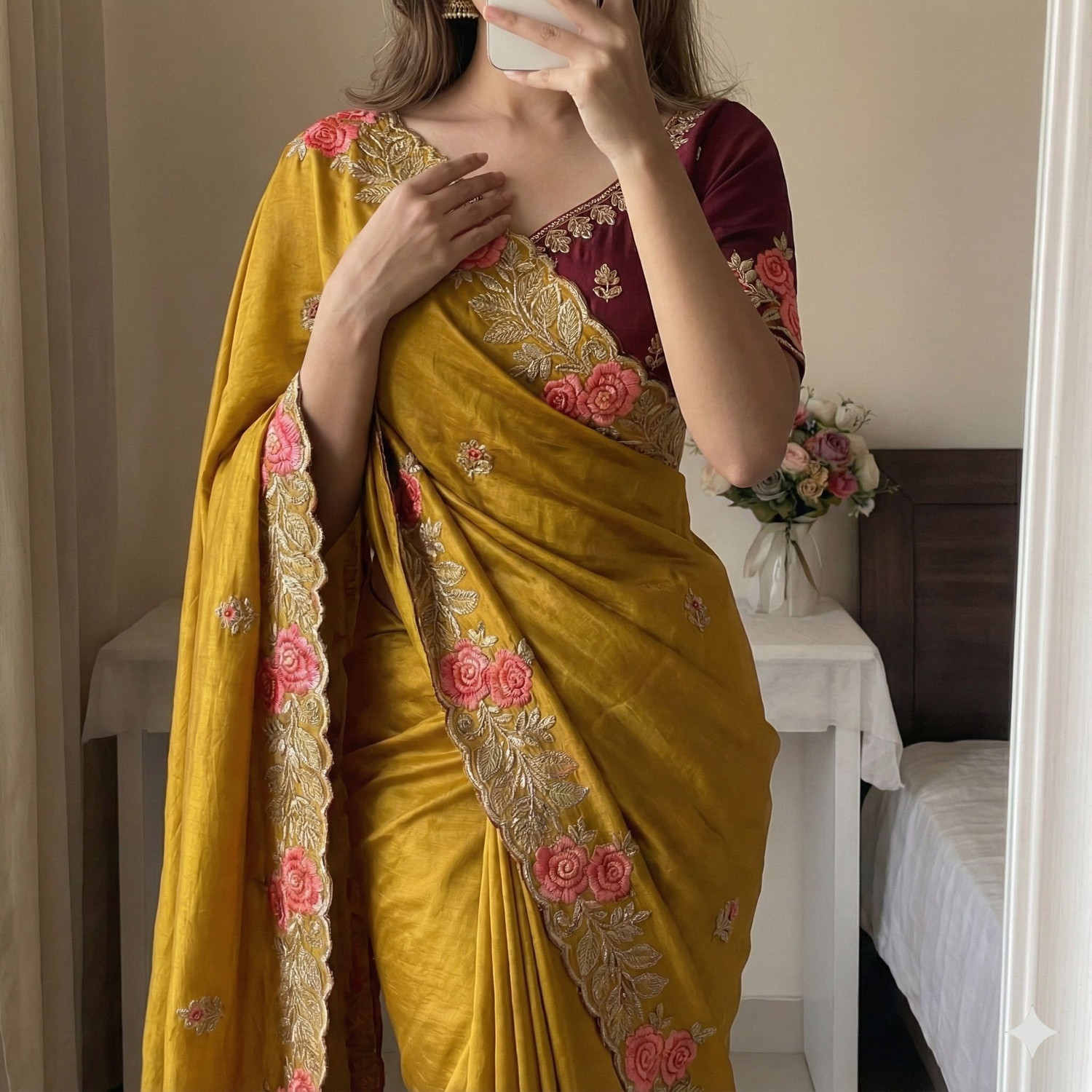 Image of AMIYASILKMILLS Embroidered Bollywood Georgette Saree