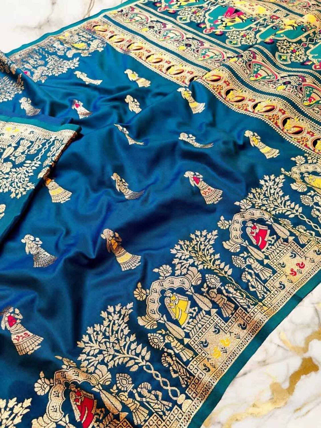 Image of SEMORE Woven, Temple Border Banarasi Art Silk Saree