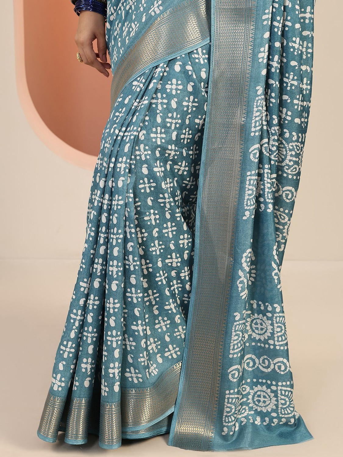 Image of LIBAS Printed Daily Wear Silk Blend Saree
