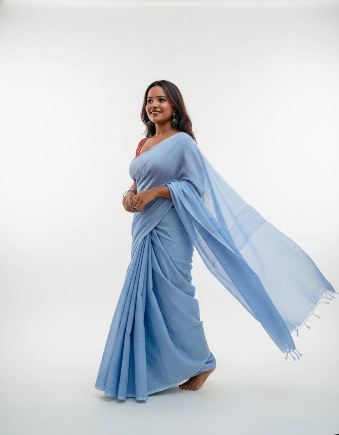 BRYNBRIT Self Design Handloom Pure Cotton Saree