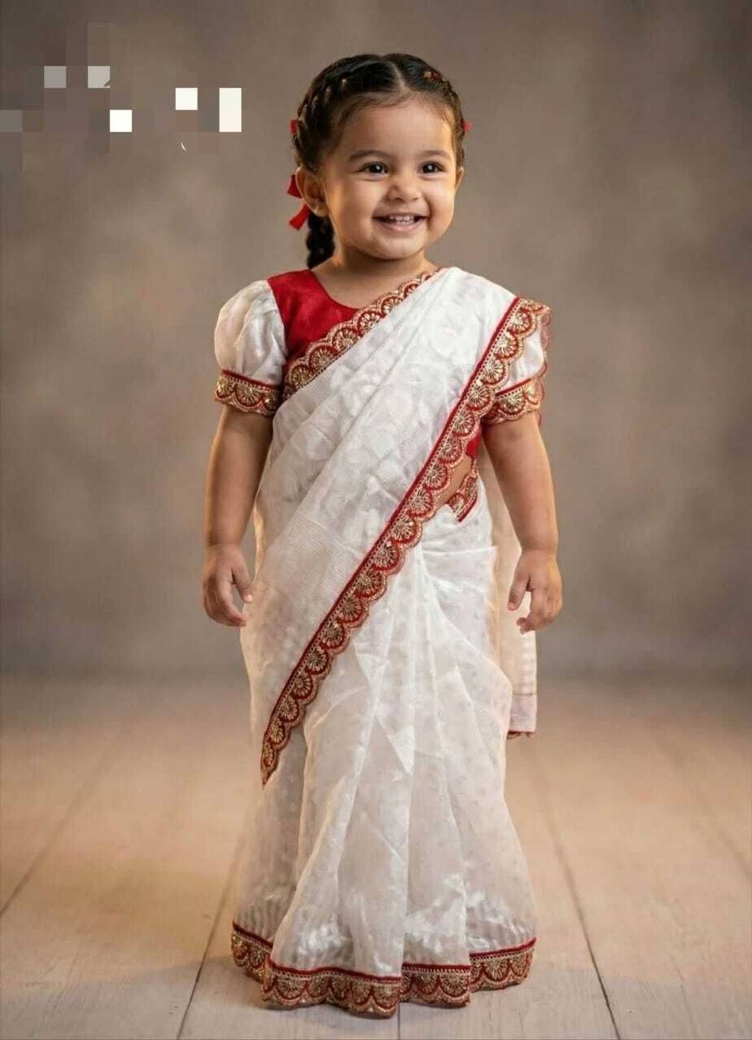 HouseOfCommon Embroidered Jamdani Cotton Linen Saree