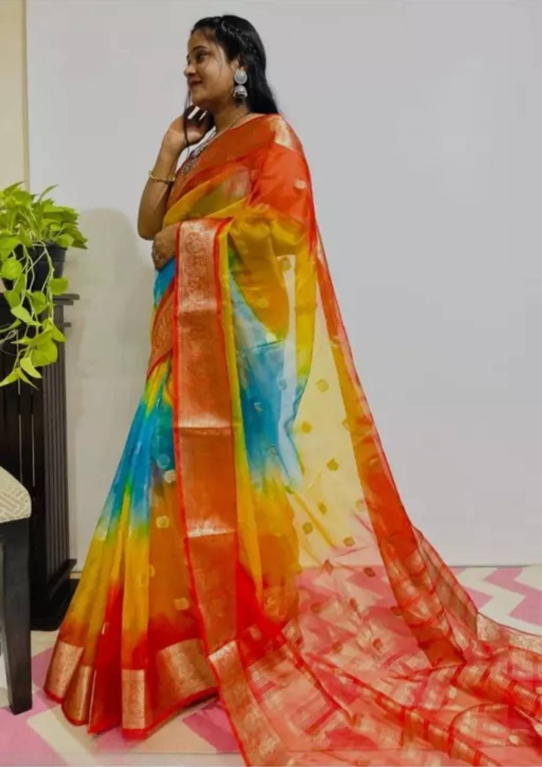 KOTHARI SKT Solid/Plain Bandhani Organza Saree (Red)