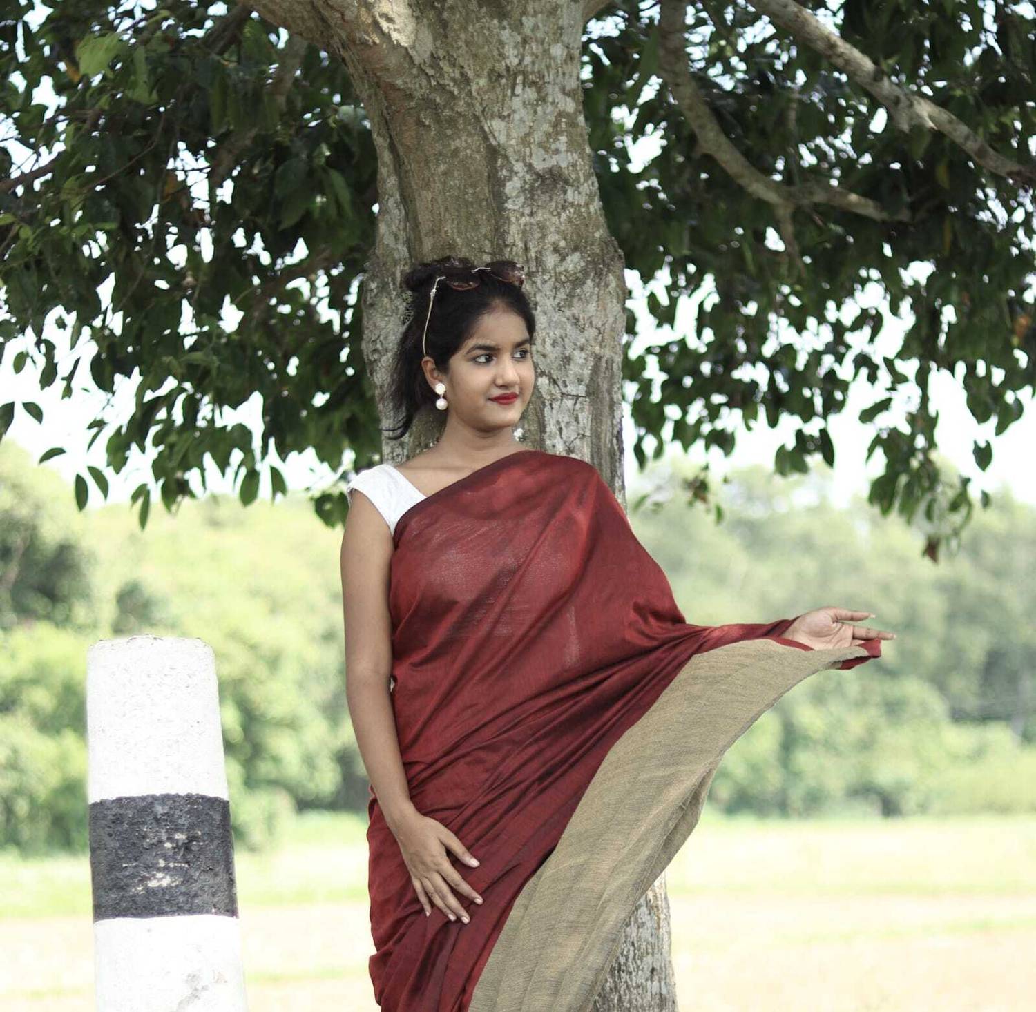 BRYNBRIT Solid/Plain Bollywood Cotton Blend, Jacquard Saree