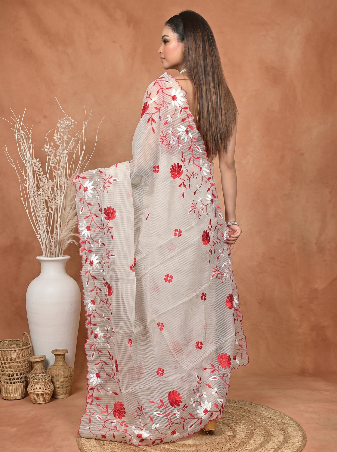 Image of DipDiya Floral Print Kota Doria Pure Cotton Saree (White, Red)