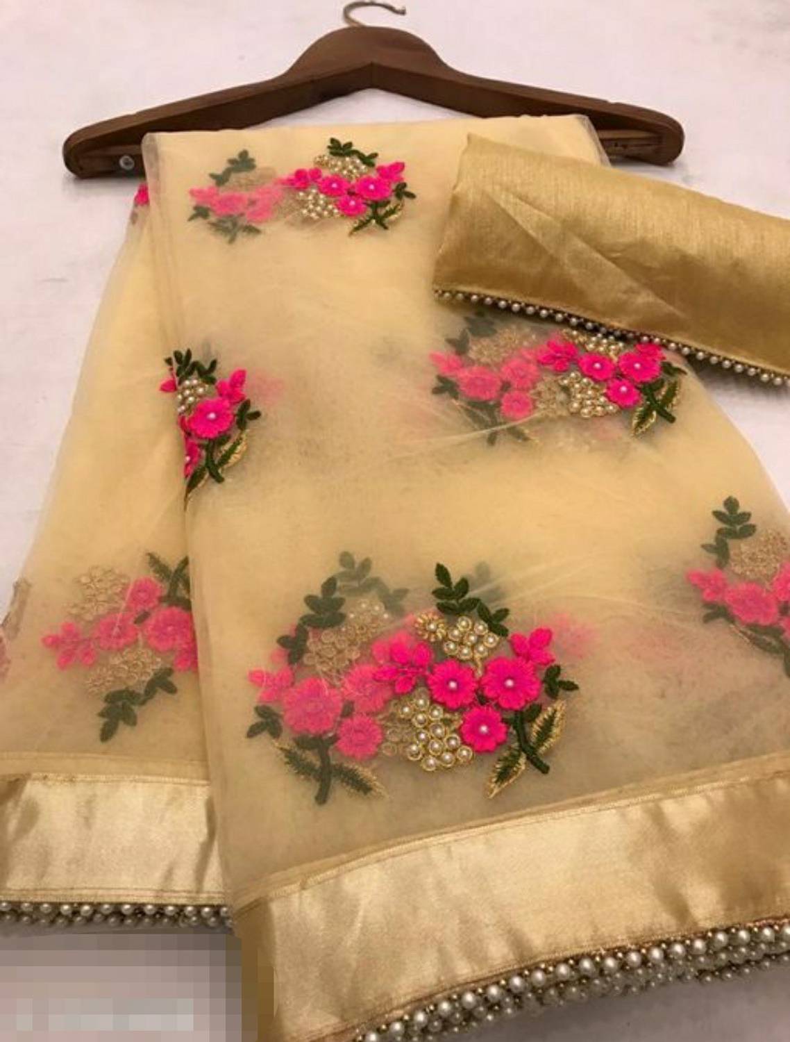 vallavi fashion Embroidered Bollywood Net Saree (Gold)