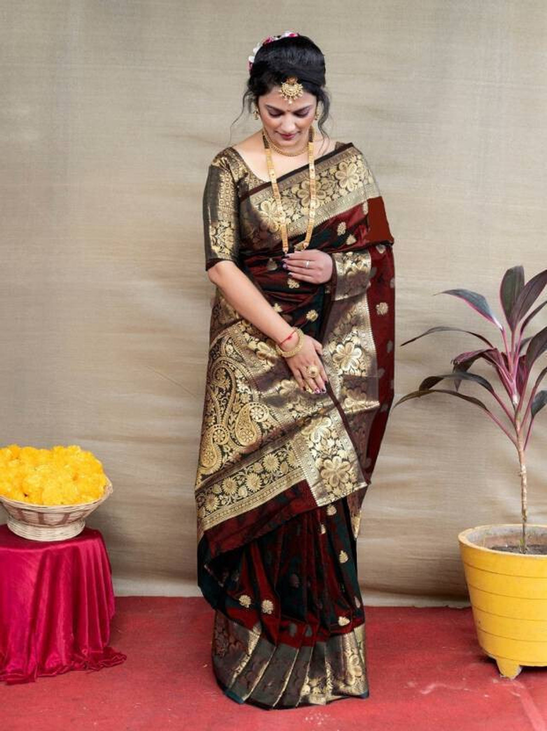 Image of Doroly Woven Kanjivaram Pure Silk Saree