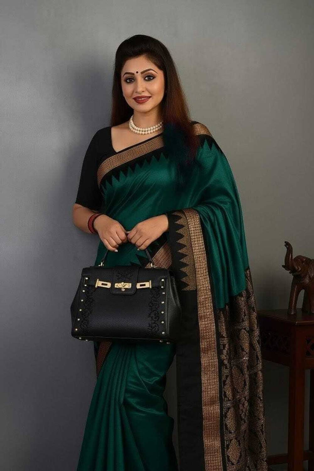 Tareni Woven, Geometric Print Sambalpuri Pure Cotton Saree