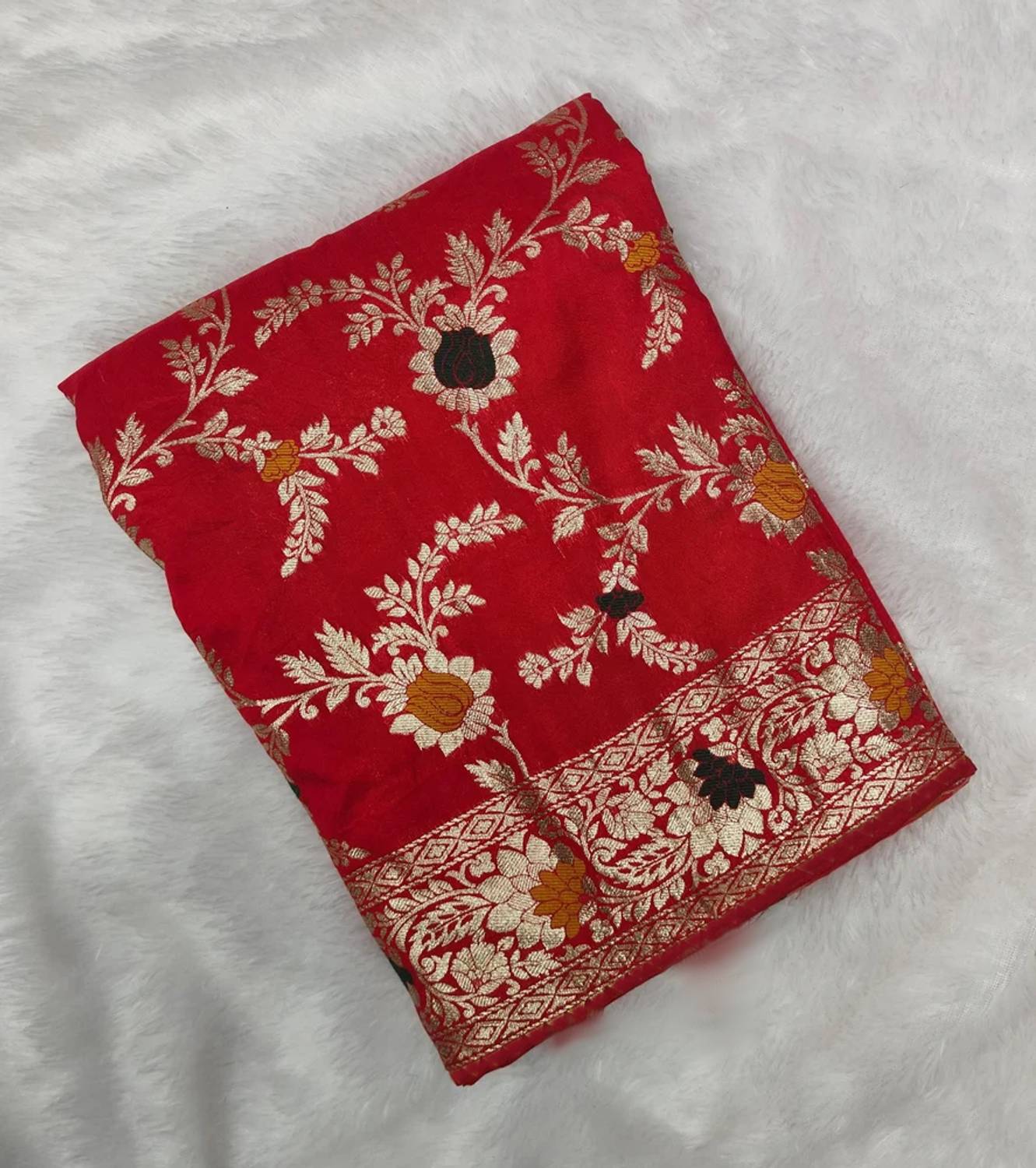 KanjiQueen Woven, Self Design Banarasi Silk Blend, Pure Silk Sare