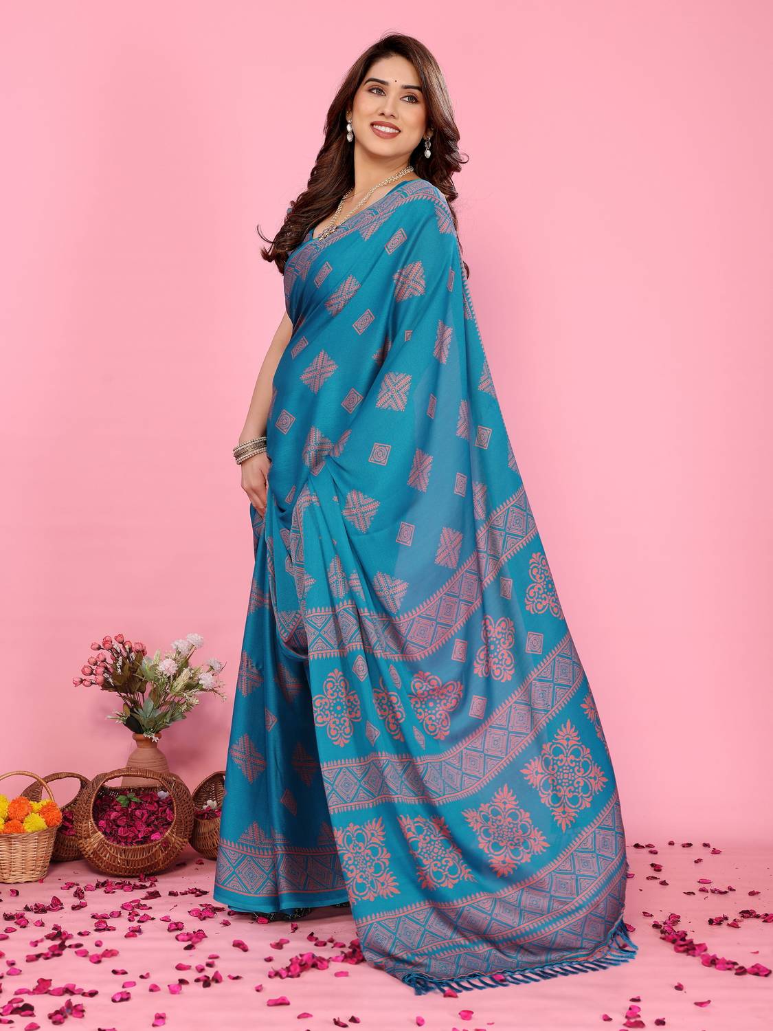 FABMORA Printed, Blocked Printed Daily Wear Chiffon, Georgette Sa
