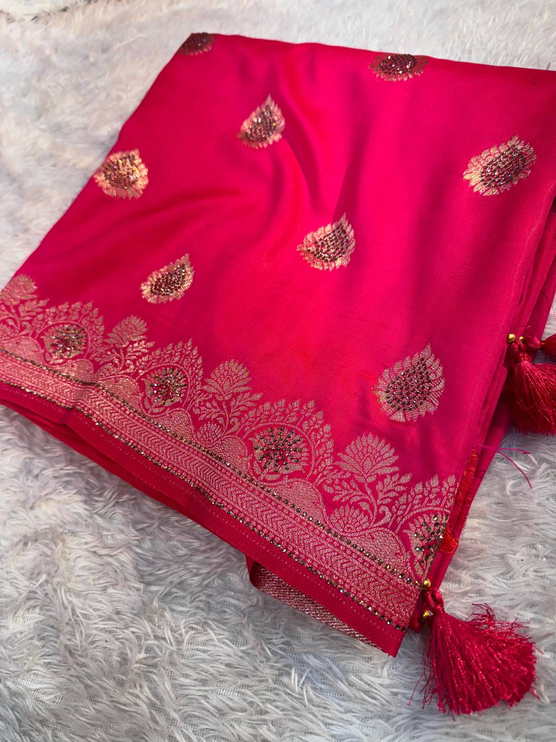 Banaras Silk Palace Woven Banarasi Silk Saree Pink - Image 1