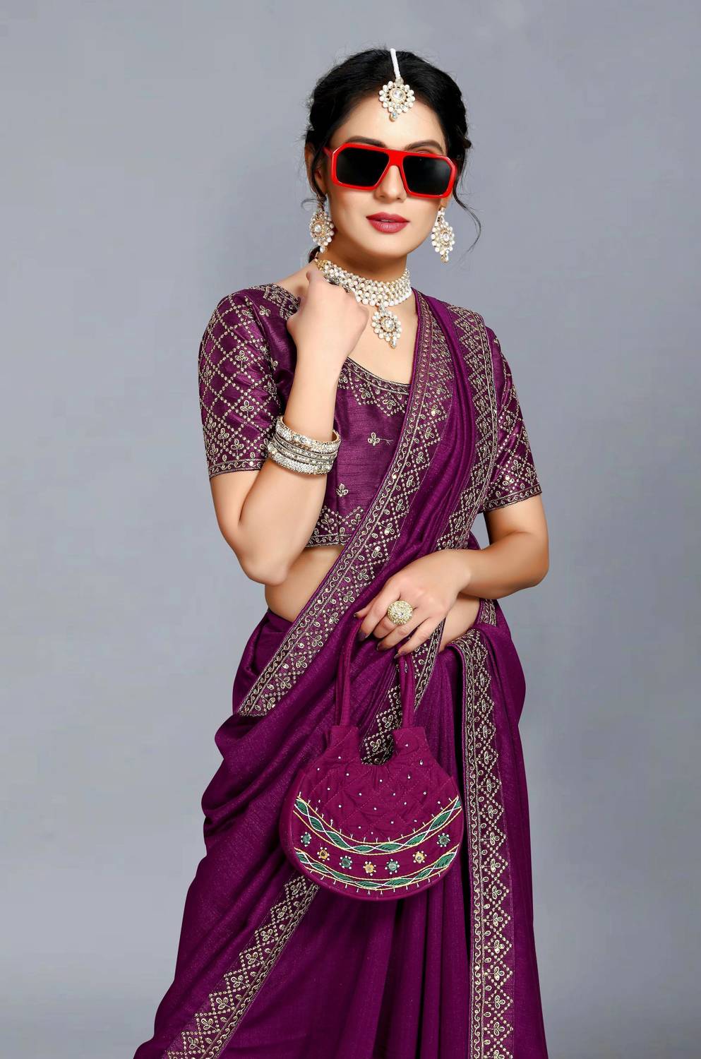 Vivan Fab Embroidered Banarasi Pure Silk, Art Silk Saree (Purple)