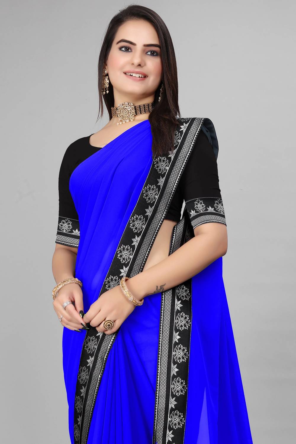 Aai shree khodiyar Floral Print Daily Wear Georgette Saree