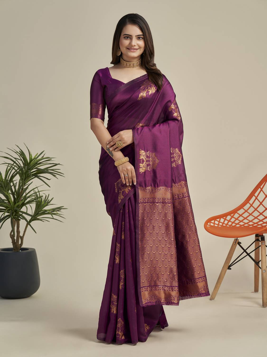 Anmi Woven Kanjivaram Pure Silk, Art Silk Saree