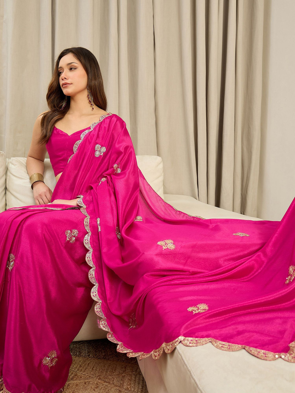 Sareemall Embroidered, Floral Print Pre Draped Saree Chiffon Saree