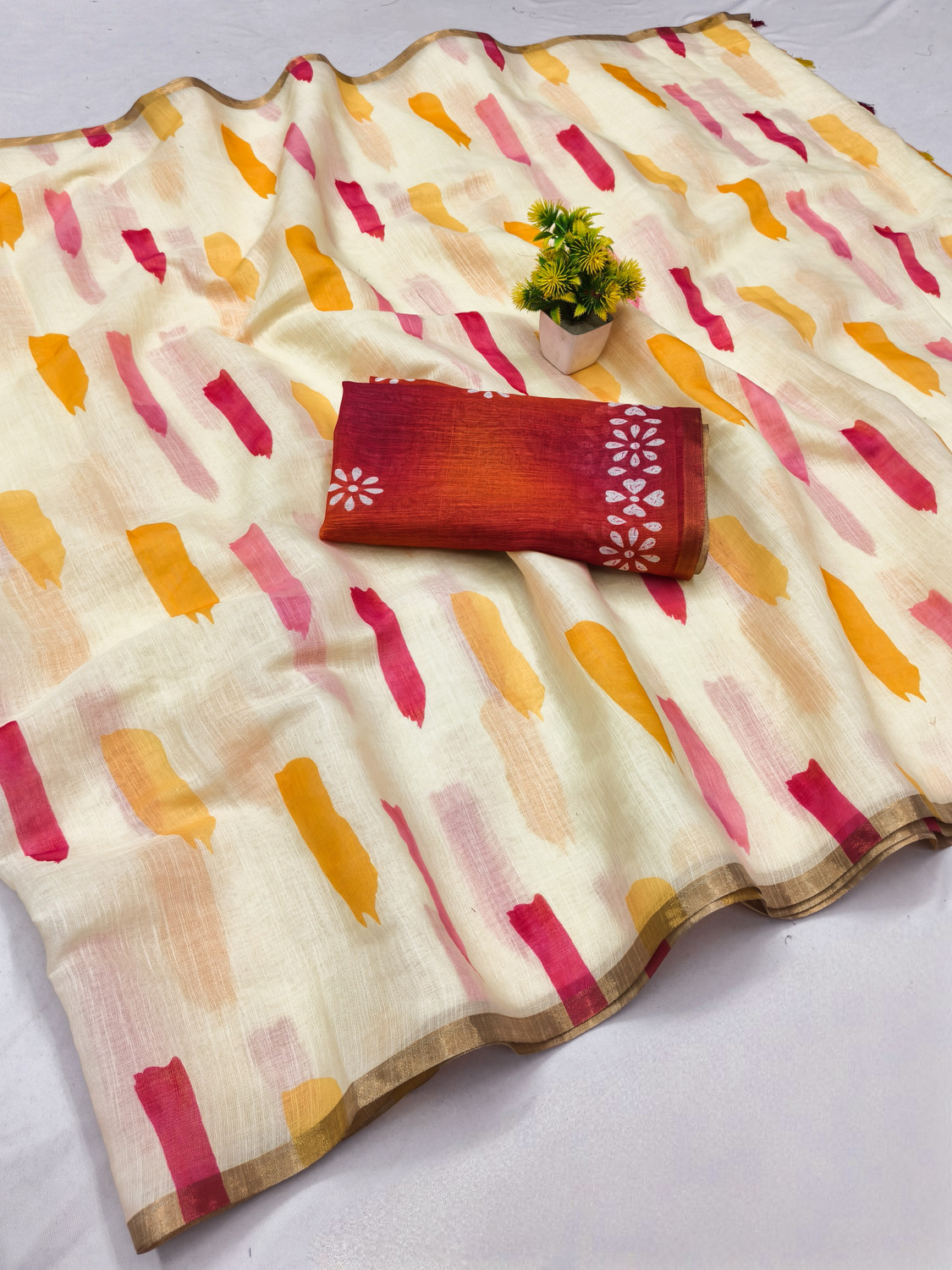 Image of kashvi sarees Printed Bollywood Cotton Blend Saree