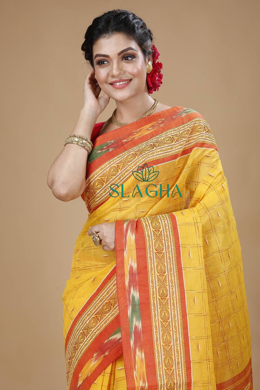 SLAGHA Checkered Tant Handloom Pure Cotton Saree