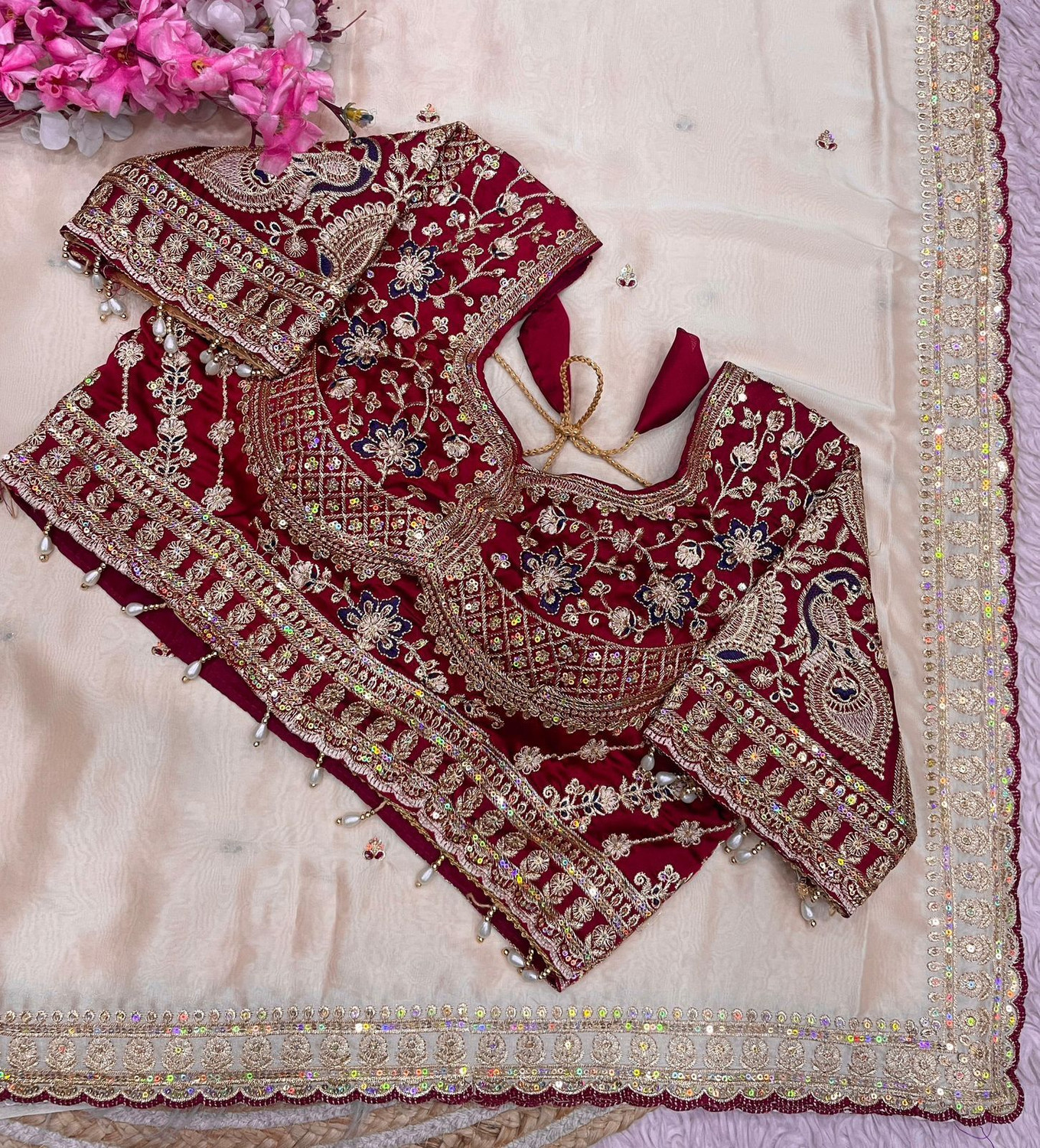 Image of JIVANDHARA Embroidered, Embellished Bollywood Pure Silk Saree