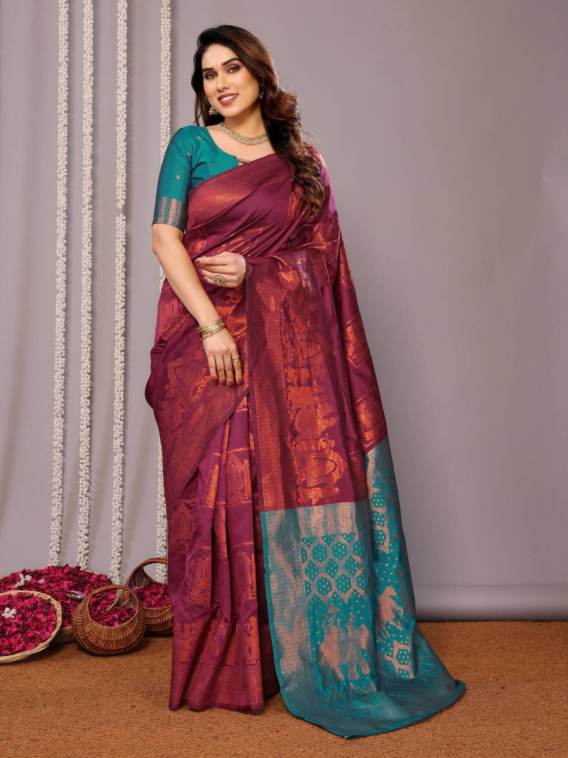 VASTUKALA Woven Kanjivaram Pure Silk, Art Silk Saree