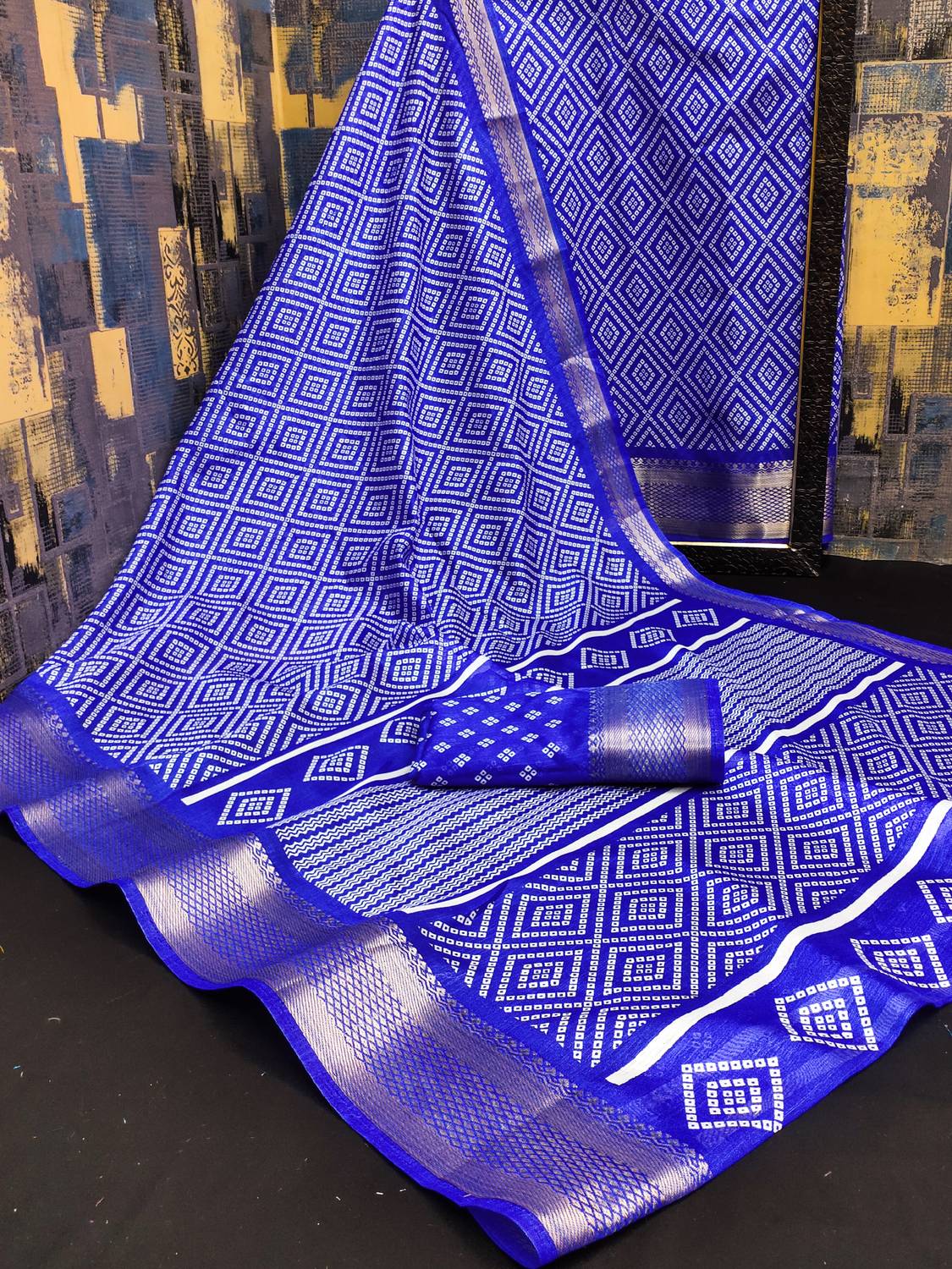 Bandhanivilla Woven Bollywood Cotton Blend Saree