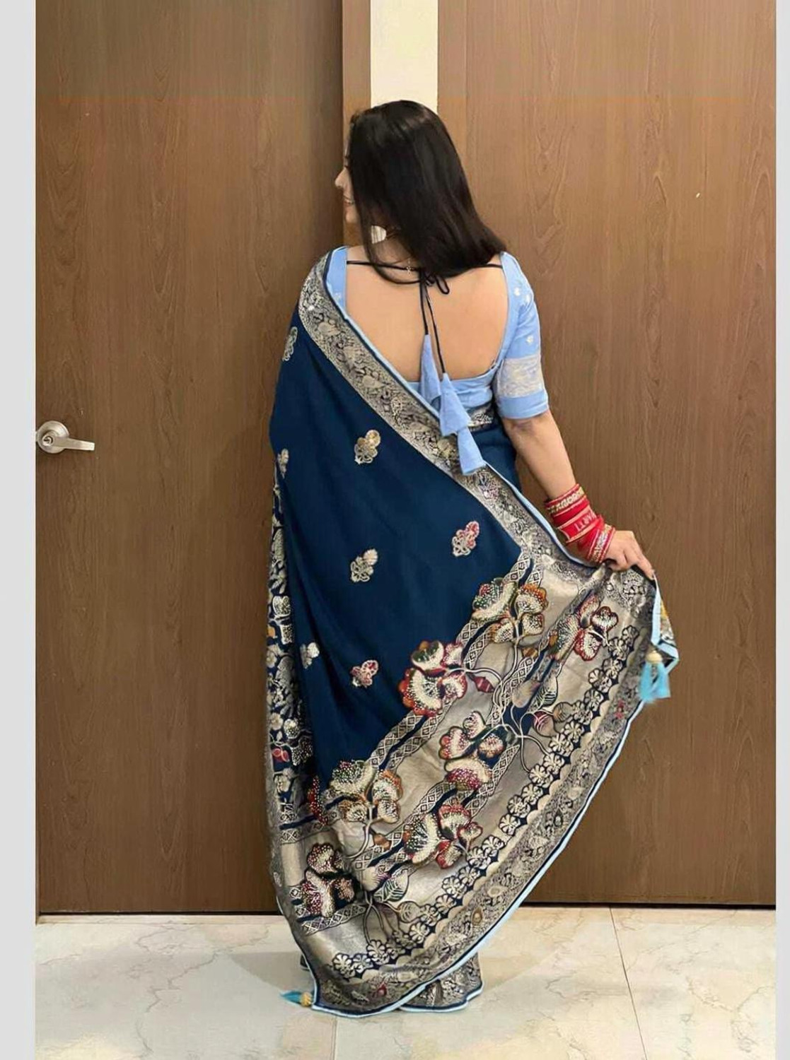 Image of Gajj Kesari World Woven Banarasi Pure Silk Saree (Multicolor)