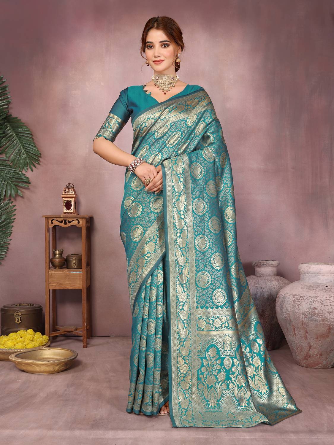 Aadvika Woven Kanjivaram Art Silk, Pure Silk Saree