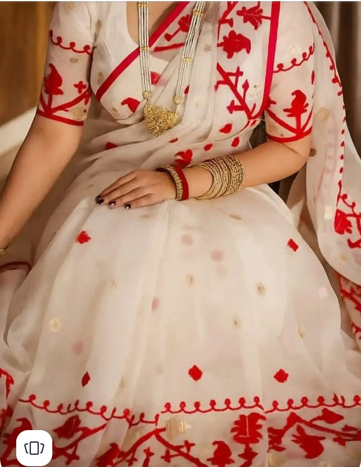 Image of Ethnic weaves Woven, Self Design Banarasi Muslin Saree (White)